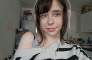 Studentka Bára Přidalová